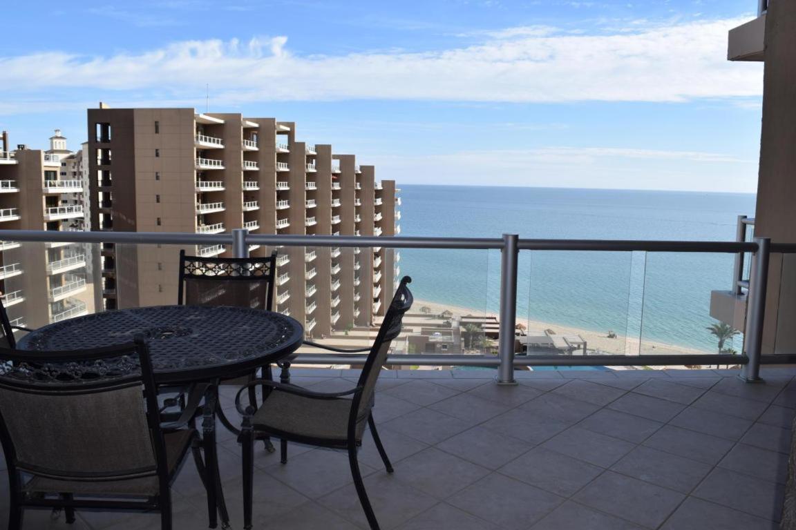 פורטו פנאסקו Las Palomas 5-Star Resort מראה חיצוני תמונה